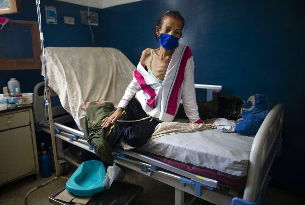 APTOPIX Virus Outbreak Venezuela - Cancer Hospital